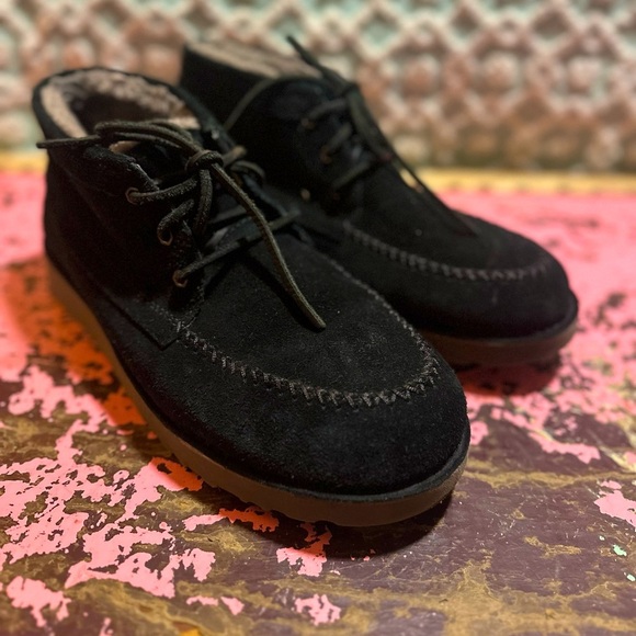 UGG Men's Campout Chukka Suede Boots Sz 11 - Picture 1 of 8